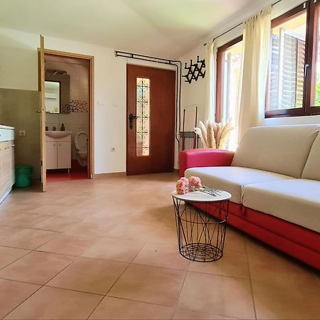 Apartments & Rooms Ivana Rovinj Ruang foto