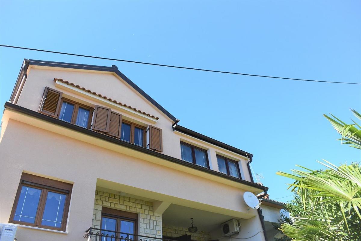 Apartments & Rooms Ivana Rovinj Bagian luar foto