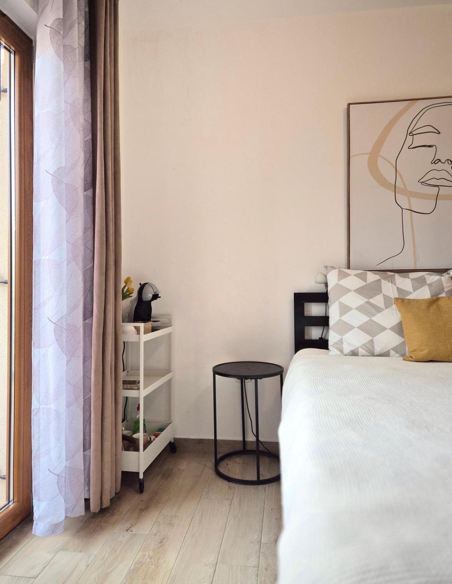 Apartments & Rooms Ivana Rovinj Ruang foto